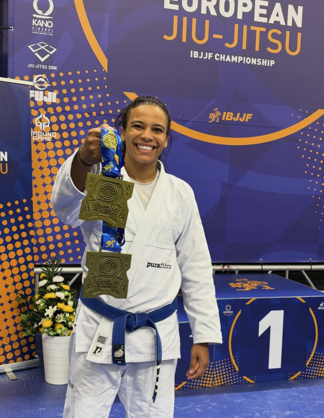 Preta com duas medalhas de ouro europeias