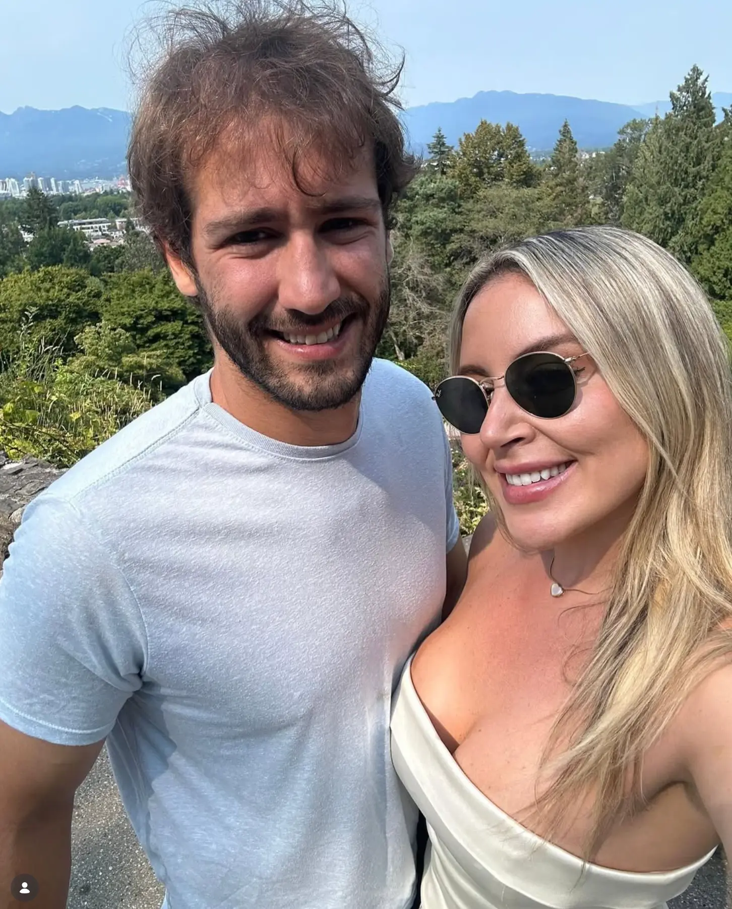 Gui e Sasha nas montanhas